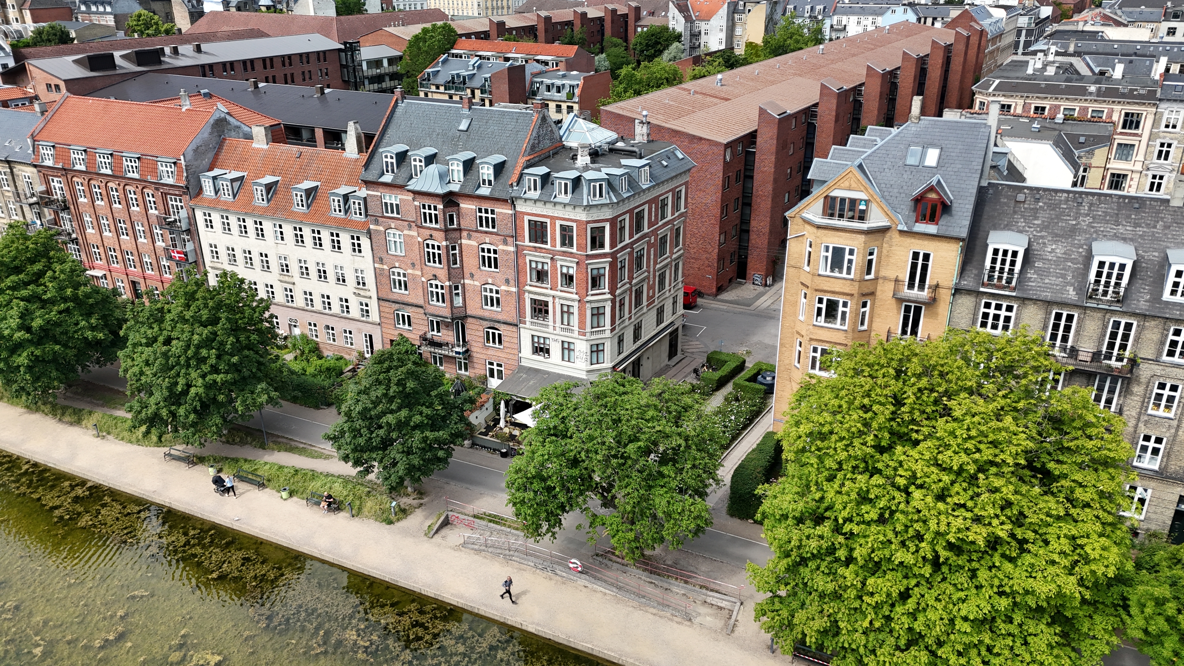 Korsgade 1